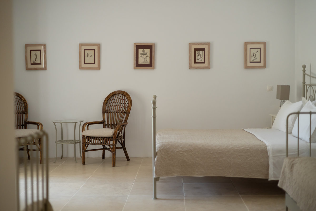 Family Suite: Double & 2 Single En Suite 